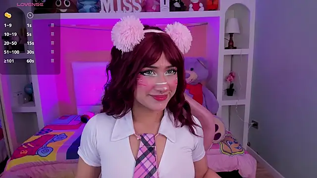 Snapshot of miss___megan chatting on April 2026 02:25:02 AM miss megan online show from April 2026 02:25:02 AM