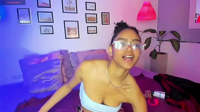 Alice simmons online show from December 2025 01:26:02 PM