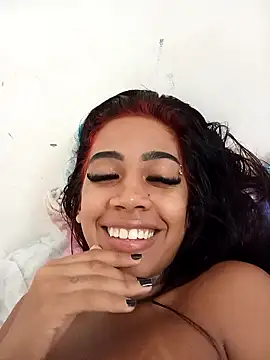 juliasz online show from November 2025 02:33:02 PM