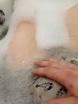 flo000031 online show from January 2026 02:53:01 PM