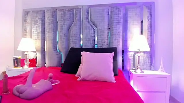 Ciara Benet online show from February 2026 12:15:02 PM