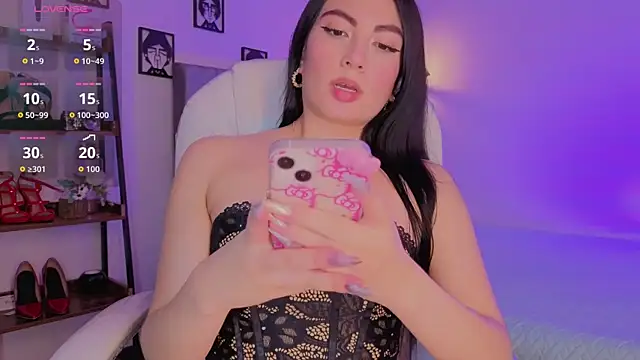 Miller Vanessa  online show from November 2025 08:42:02 PM