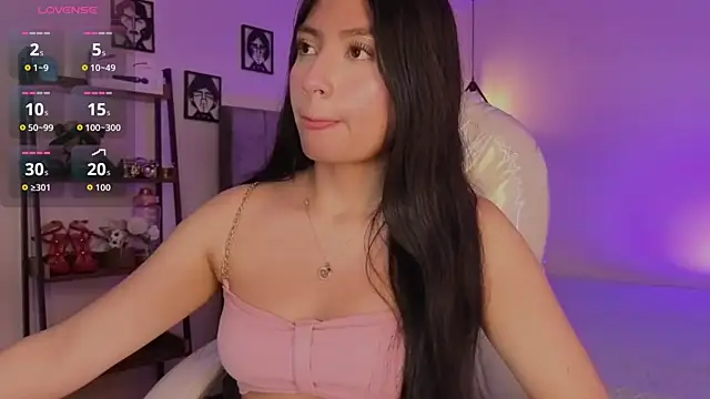 Miller Vanessa  online show from December 2025 08:45:02 PM