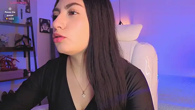 Snapshot of Miller_Vanessa_ chatting on April 2026 08:37:01 PM Miller Vanessa online show from April 2026 08:37:01 PM