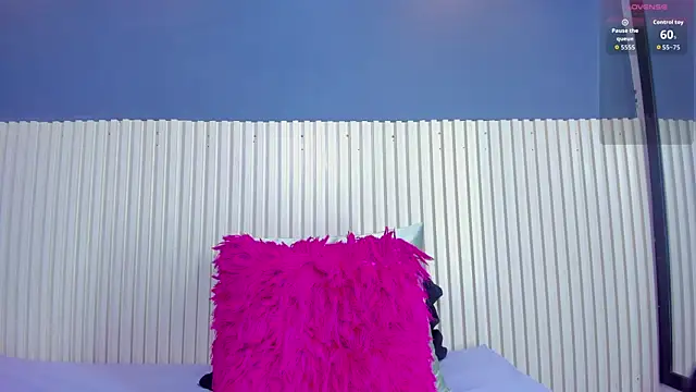 Aida-nicolle online show from November 2025 10:15:01 AM