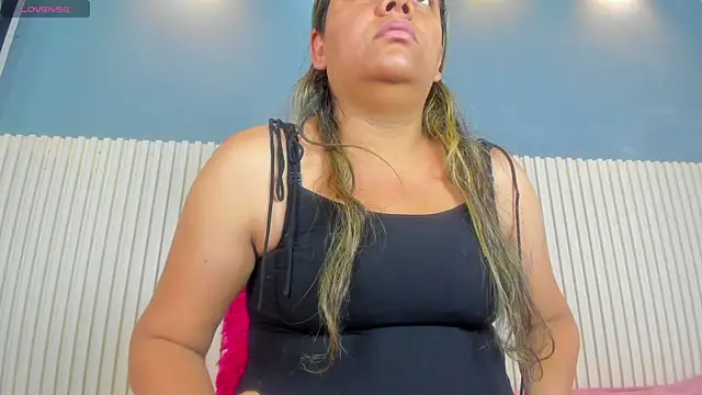 Aida-nicolle online show from March 2025 09:57:01 AM