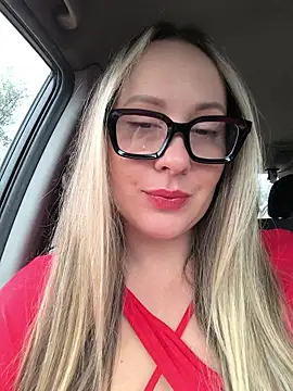 Mona Plus online show from December 2025 08:17:02 AM