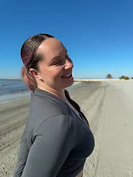 Mona Plus online show from April 2026 08:26:01 AM