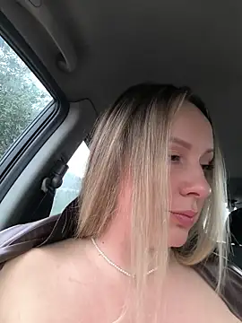 Mona Plus online show from December 2025 08:52:01 AM