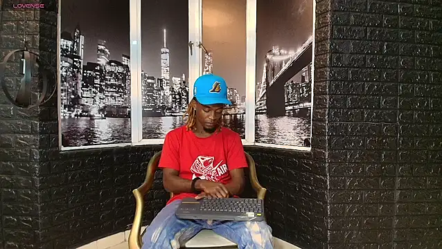 LooganX online show from March 2025 05:23:02 AM
