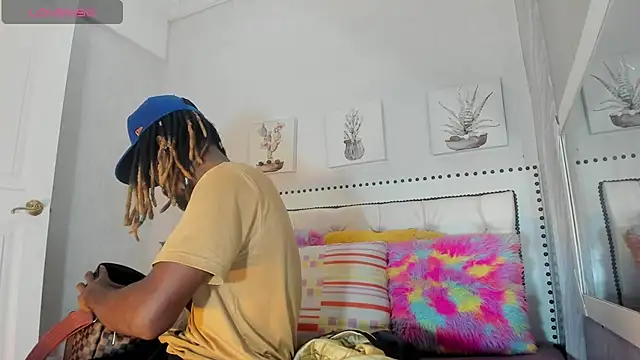 LooganX online show from September 2025 04:46:02 AM