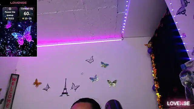 AlexaUllahX online show from April 2026 07:10:02 PM