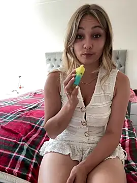 skyemorgan01 online show from July 2026 02:45:01 PM