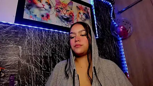 Bellota Girl online show from March 2025 06:35:02 PM