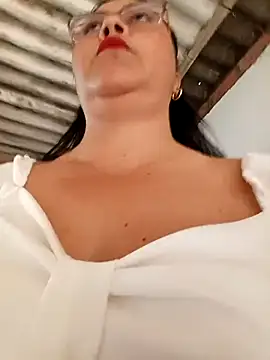 promiscuous-indecent-momm online show from February 2026 02:04:01 PM