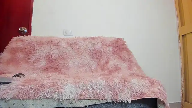 Melon-000 online show from February 2026 09:37:01 PM