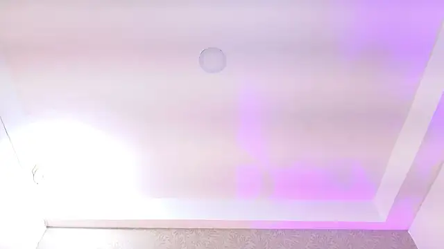 YesyHills online show from April 2026 11:56:02 AM