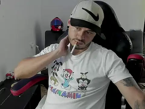 Snapshot of ragnar_lothbrok777 chatting on October 2025 07:24:01 PM ragnar lothbrok777 online show from October 2025 07:24:01 PM