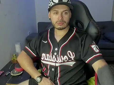 ragnar lothbrok777 online show from April 2026 03:42:01 AM