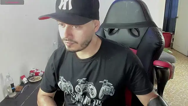 Snapshot of ragnar_lothbrok777 chatting on October 2025 08:30:02 PM ragnar lothbrok777 online show from October 2025 08:30:02 PM