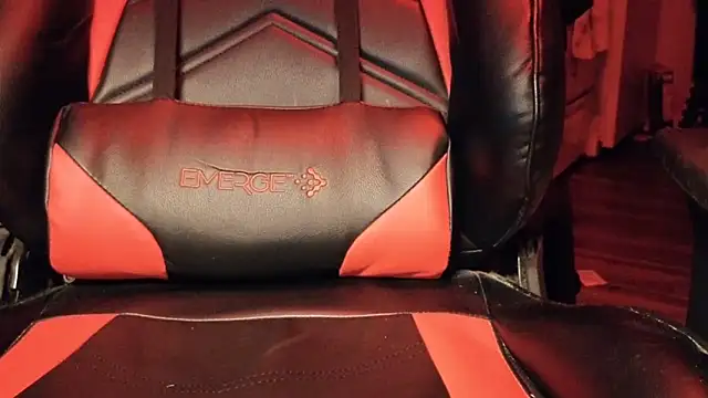 strongdude212 online show from March 2026 11:10:01 AM