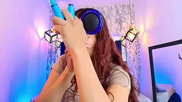 charlotte bluee online show from June 2026 08:35:01 PM