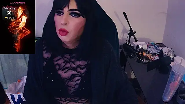 MissNadiaX06 online show from March 2026 05:39:02 PM