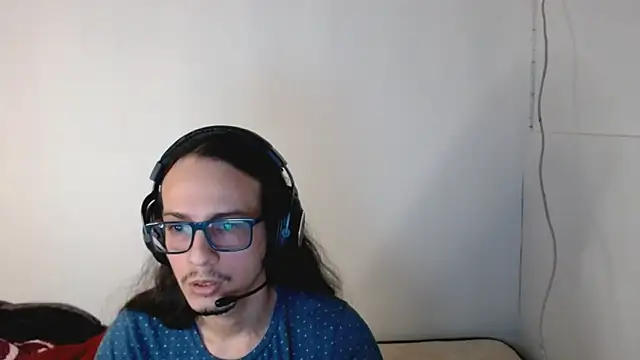 cholitohermoso online show from October 2025 09:59:02 PM