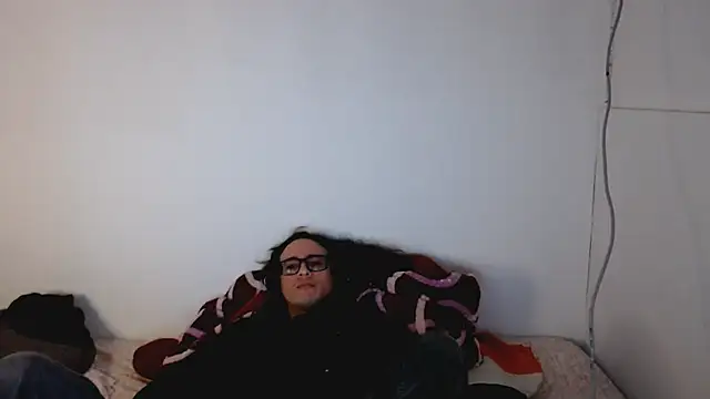 Snapshot of cholitohermoso chatting on October 2025 02:07:01 PM cholitohermoso online show from October 2025 02:07:01 PM