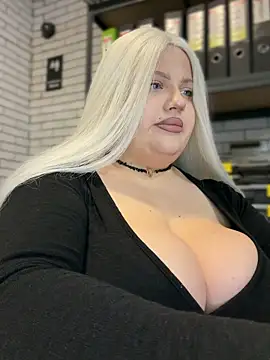 Eliaden online show from October 2025 02:52:02 AM