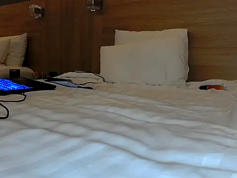 Iscariot19 online show from October 2025 09:57:01 PM