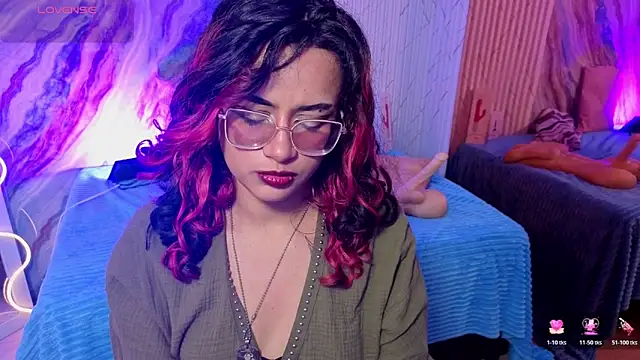 kristen tay online show from May 2026 03:02:02 AM