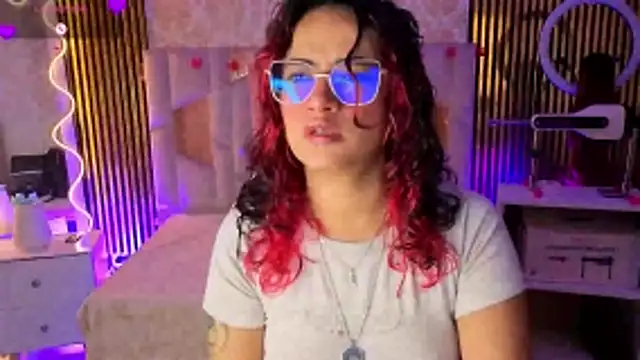 kristen tay online show from March 2026 03:31:02 AM