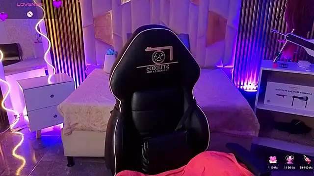 kristen tay online show from March 2026 03:23:01 AM