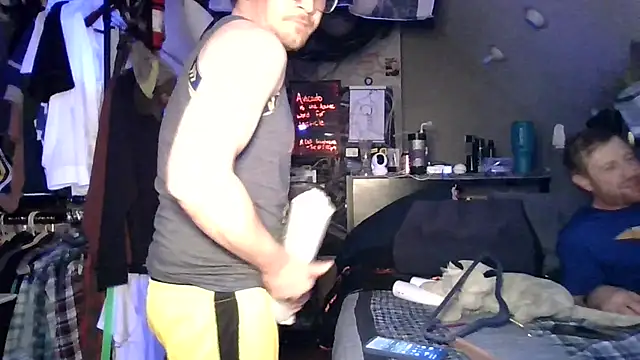 Sk00byJaXxX212 online show from November 2025 03:57:02 AM