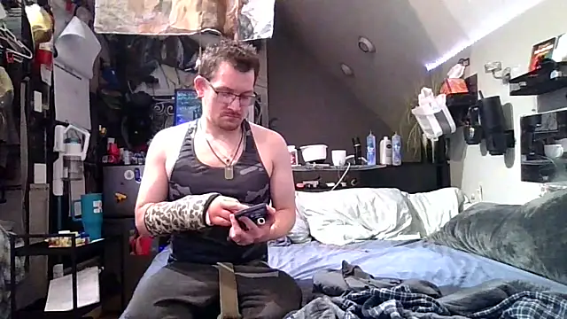 Sk00byJaXxX212 online show from May 2026 08:18:01 AM