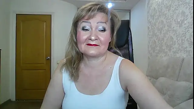 Snapshot of Victoria_secrets_ chatting on October 2025 06:45:01 AM Victoria secrets online show from October 2025 06:45:01 AM