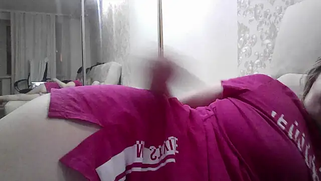 Snapshot of Victoria_secrets_ chatting on December 2025 03:14:02 PM Victoria secrets online show from December 2025 03:14:02 PM