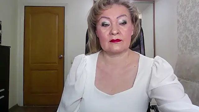 Victoria secrets  online show from February 2026 04:56:01 AM