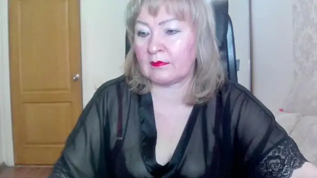 Snapshot of Victoria_secrets_ chatting on June 2026 04:44:01 AM Victoria secrets online show from June 2026 04:44:01 AM