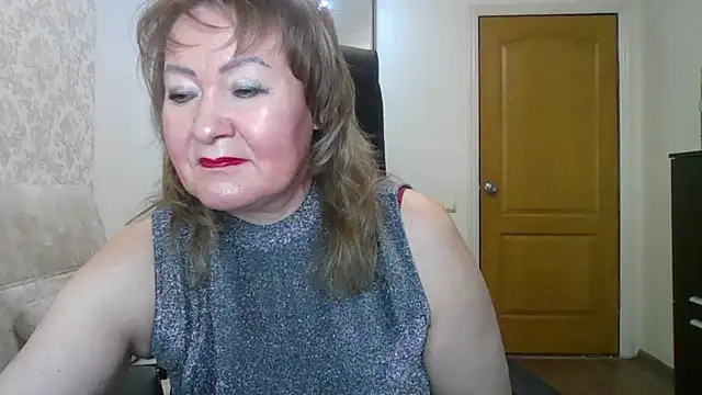 Snapshot of Victoria_secrets_ chatting on February 2025 02:20:02 PM Victoria secrets online show from February 2025 02:20:02 PM