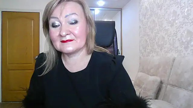 Snapshot of Victoria_secrets_ chatting on October 2025 02:18:01 PM Victoria secrets online show from October 2025 02:18:01 PM