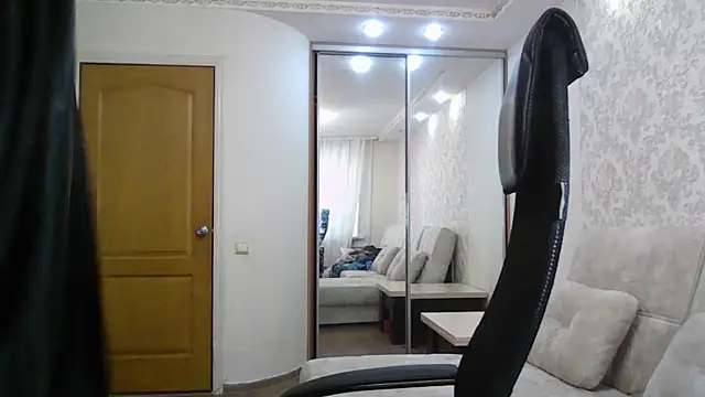 Victoria secrets  online show from March 2026 04:09:02 AM