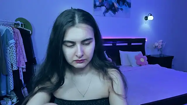 GabriellaMays online show from February 2025 05:25:01 AM