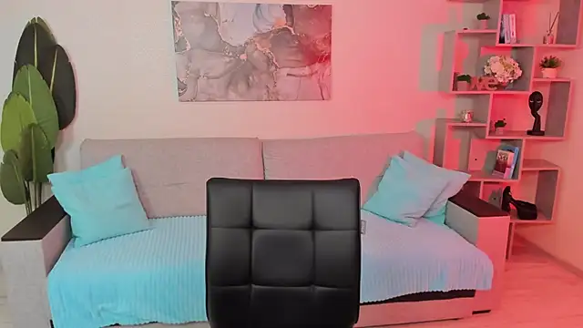 GabriellaMays online show from December 2025 05:08:02 AM