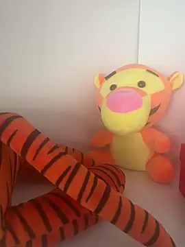 AlexFuck 79 online show from February 2025 09:02:01 AM