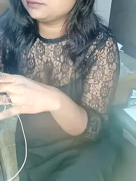 Snapshot of sanamteri- chatting on February 2025 12:19:02 AM sanamteri- online show from February 2025 12:19:02 AM