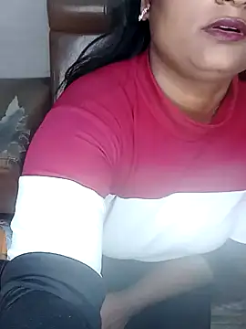 Snapshot of sanamteri- chatting on February 2025 04:50:01 PM sanamteri- online show from February 2025 04:50:01 PM