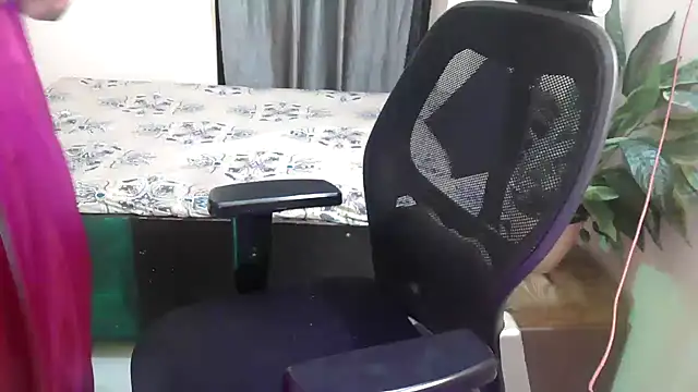 megancatluna online show from March 2026 05:09:01 AM