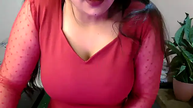 Snapshot of megancatluna chatting on March 2026 07:15:01 AM megancatluna online show from March 2026 07:15:01 AM